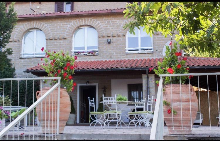 favoloso appartamento in villa Monterosi Esterno foto